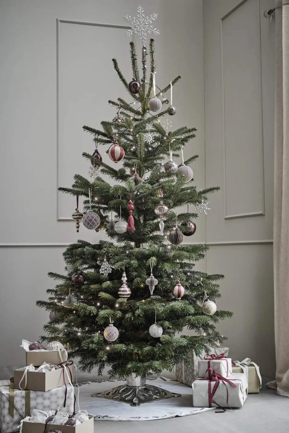 Outlet Astrid Ophæng - Kvast Julepynt
