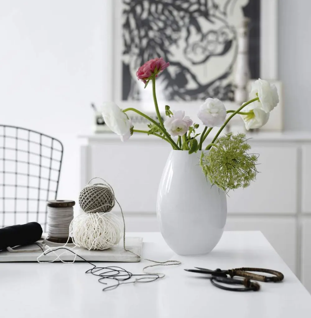 Clearance Cocoon Vase Vaser