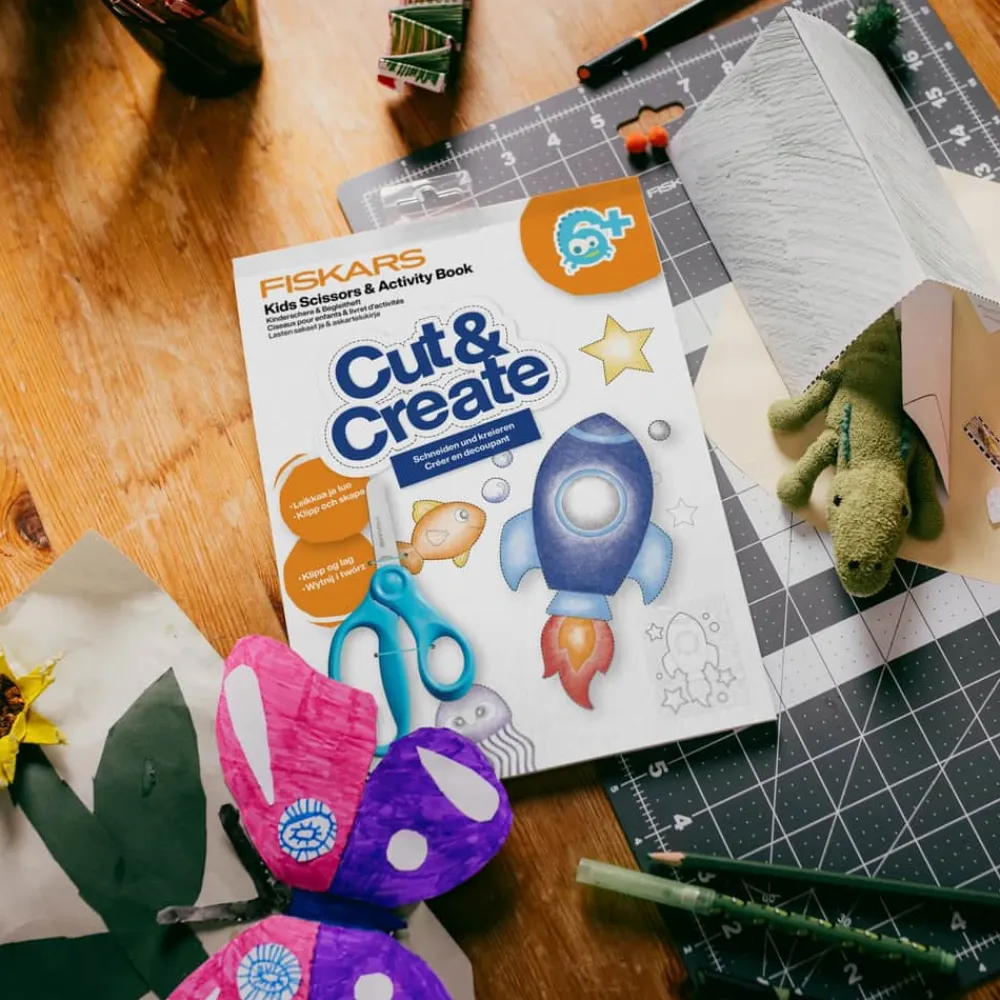 Cut & Learn Aktivitetsbog m. saks - 6 år Bøger Og Spil