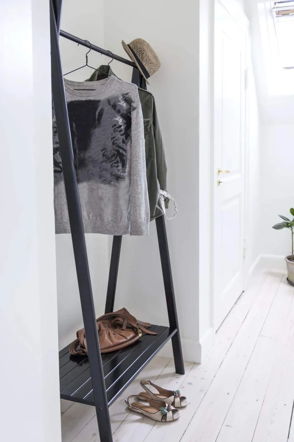 Discount Indoor Noble Tøjstativ Skabe Og Tøjstativer