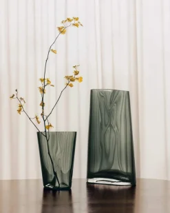 Clearance Lituus Vase Vaser