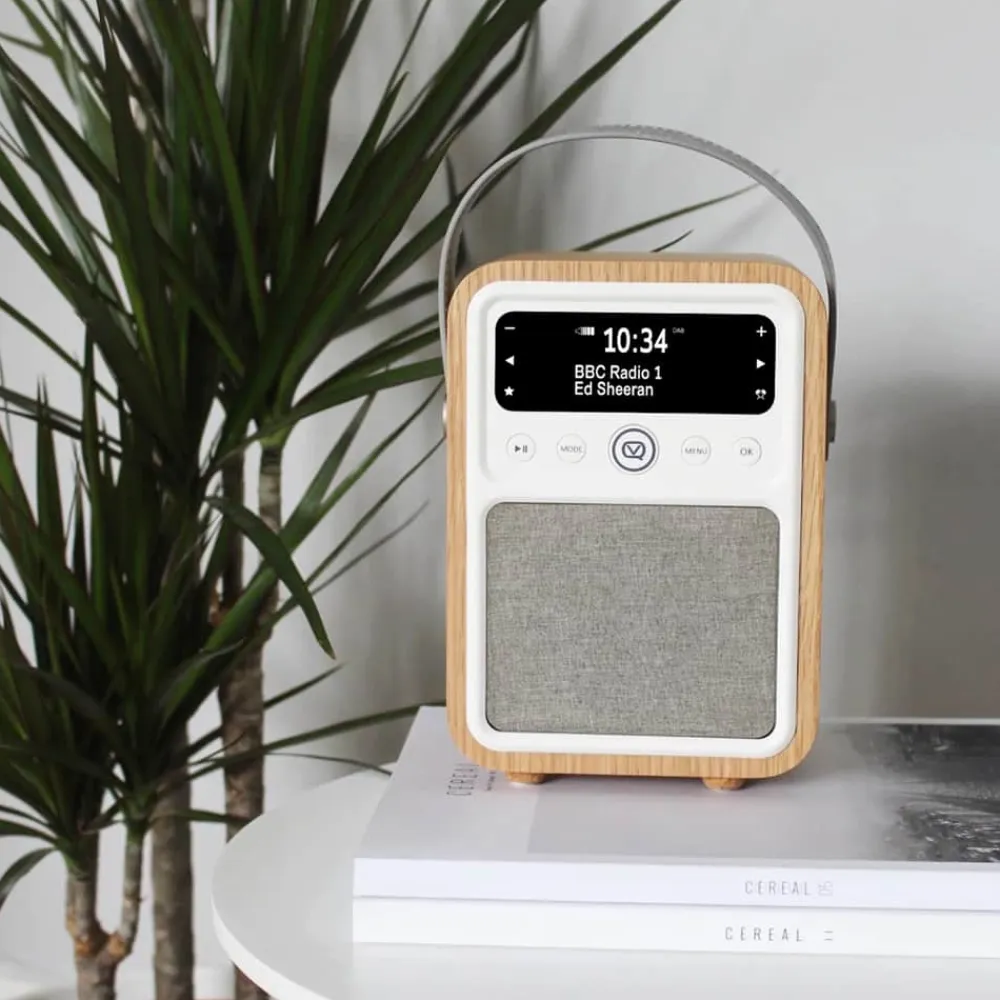 Hot Monty Radio Højtalere Og Hovedtelefoner