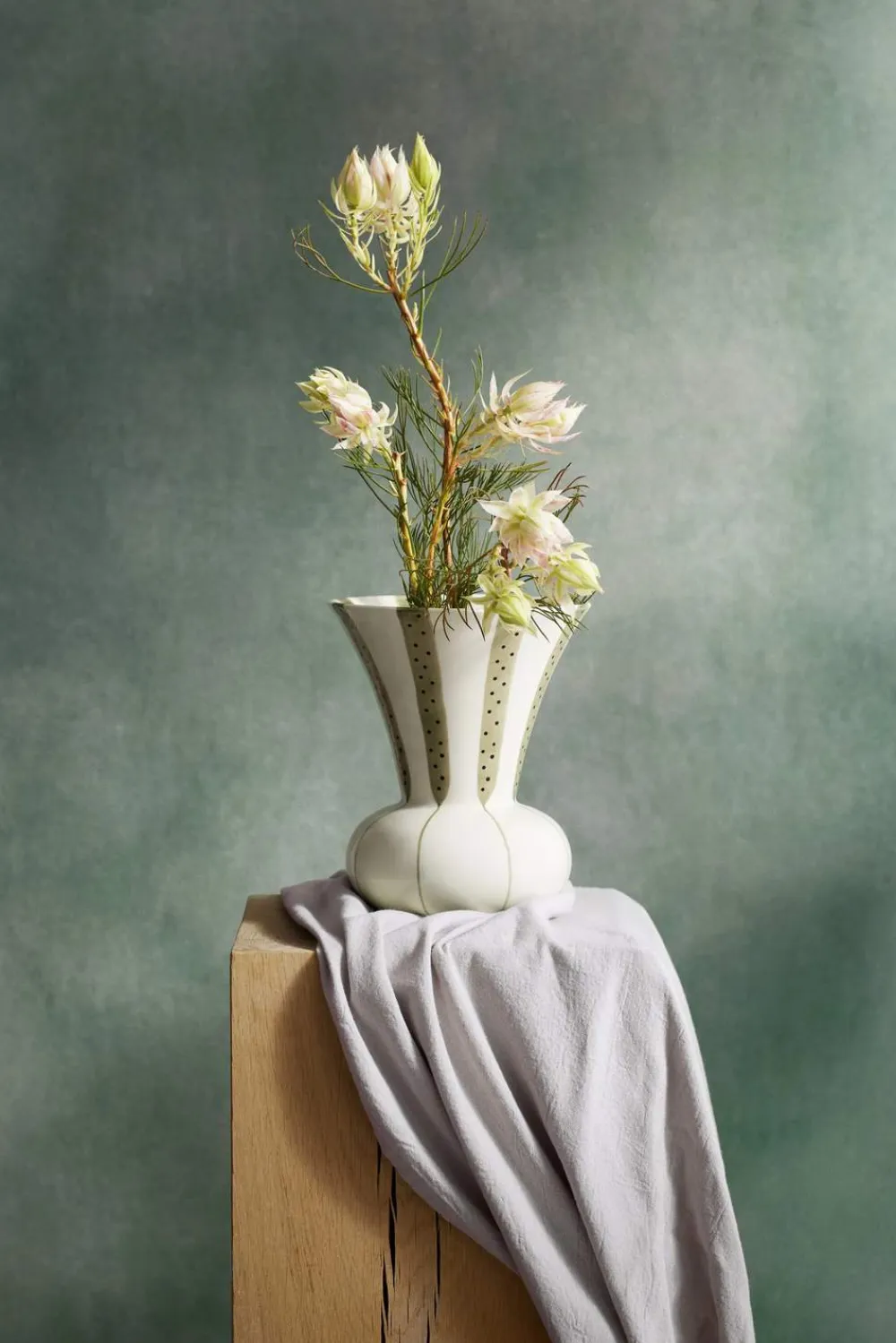 Outlet Signature Vase Vaser